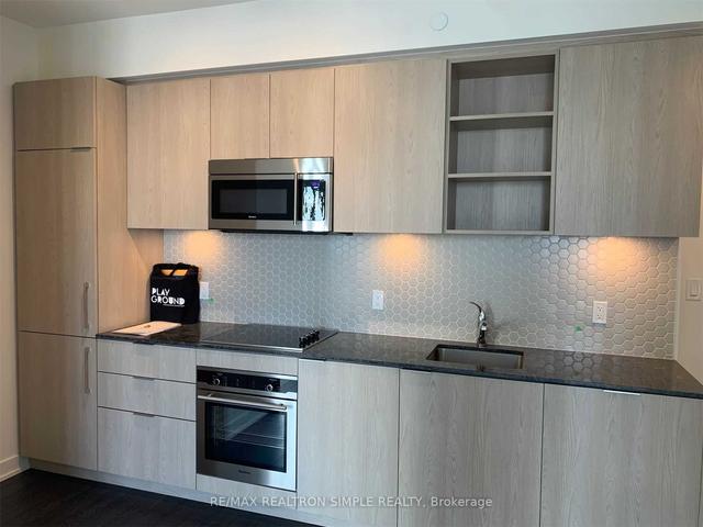 2312 - 50 Ordnance St, Condo with 2 bedrooms, 2 bathrooms and 1 parking in Toronto ON | Image 5