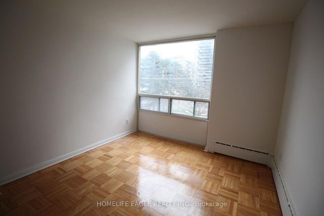 305 - 77 Erskine St, Condo with 2 bedrooms, 1 bathrooms and 1 parking in Toronto ON | Image 10