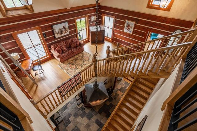 804 Highway 7a, House detached with 4 bedrooms, 3 bathrooms and 13 parking in Kawartha Lakes ON | Image 2