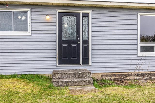 8923 Lewis Crt, House detached with 3 bedrooms, 1 bathrooms and 3 parking in Hamilton TP ON | Image 22