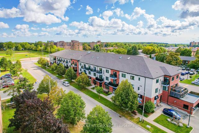 310 - 170 Rockhaven Lane, Condo with 1 bedrooms, 2 bathrooms and 1 parking in Hamilton ON | Image 1