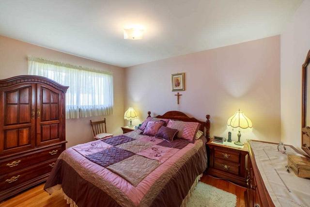 5971 Britannia Cres, House detached with 3 bedrooms, 2 bathrooms and 6 parking in Niagara Falls ON | Image 3