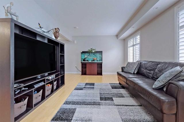 2177 Bur Oak Ave, Townhouse with 2 bedrooms, 3 bathrooms and 2 parking in Markham ON | Image 38
