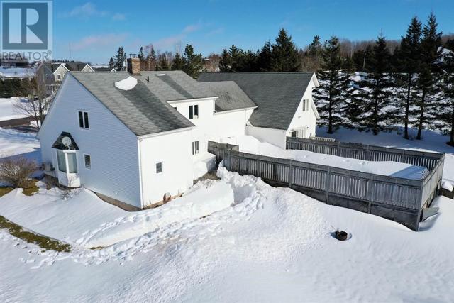6 Fox Run Drive, House detached with 6 bedrooms, 4 bathrooms and null parking in Charlottetown PE | Image 32