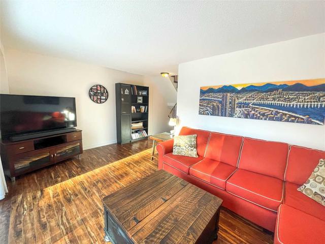 5 - 371 Bronte St S, Townhouse with 3 bedrooms, 3 bathrooms and 2 parking in Milton ON | Image 37