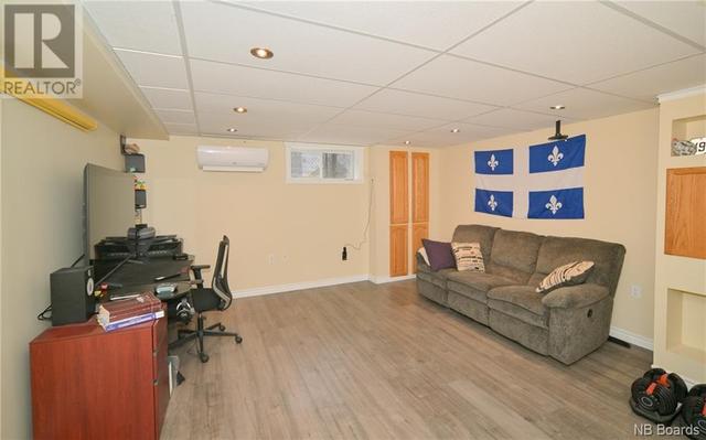 41 Lonewater Street, House detached with 3 bedrooms, 2 bathrooms and null parking in Fredericton NB | Image 35