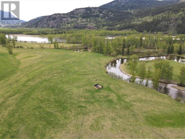 9100 Yellowhead Hwy S, House detached with 2 bedrooms, 2 bathrooms and null parking in Thompson Nicola O (Lower North Thompson) BC | Image 20