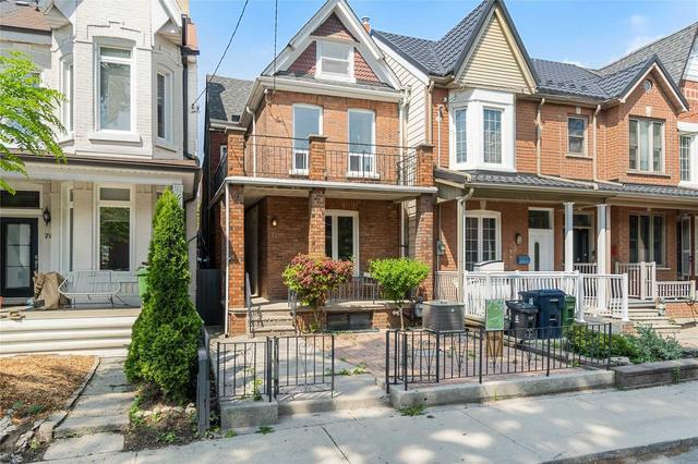 72 Montrose Ave, House detached with 3 bedrooms, 3 bathrooms and 2 parking in Toronto ON | Image 1