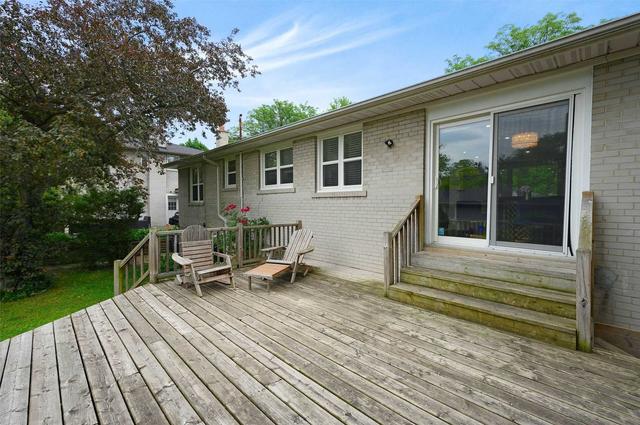 upper - 54 Bearbury Dr, House detached with 3 bedrooms, 1 bathrooms and 6 parking in Toronto ON | Image 3