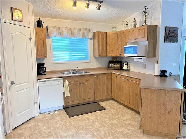 144 - 55062 Twp Rd 462, House detached with 3 bedrooms, 2 bathrooms and null parking in Wetaskiwin County No. 10 AB | Image 4