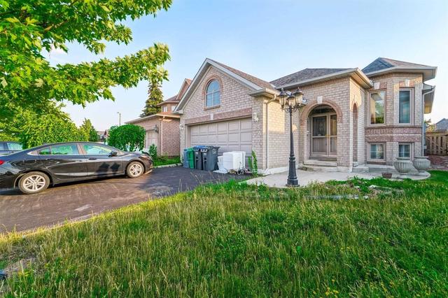83 Summerfield Cres, House detached with 2 bedrooms, 2 bathrooms and 4 parking in Brampton ON | Image 12