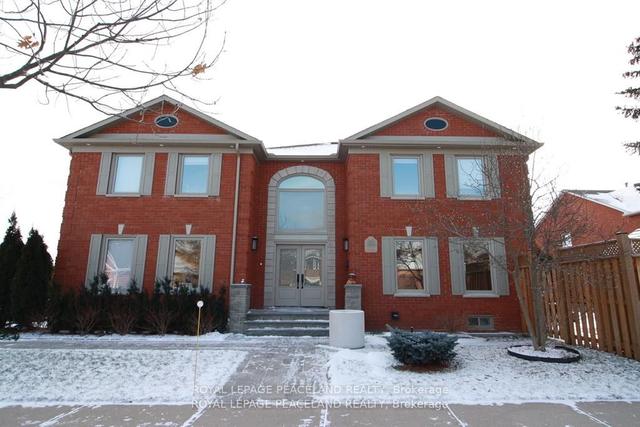 1855 Pilgrims Way, House detached with 2 bedrooms, 2 bathrooms and 1 parking in Oakville ON | Image 1