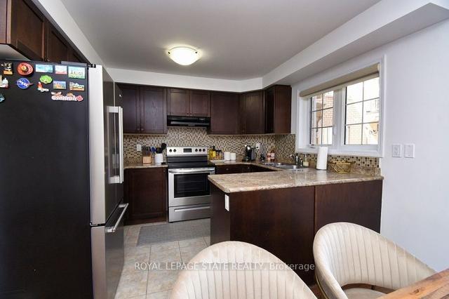 37 - 194 Kingston Rd W, Townhouse with 3 bedrooms, 2 bathrooms and 1 parking in Ajax ON | Image 14