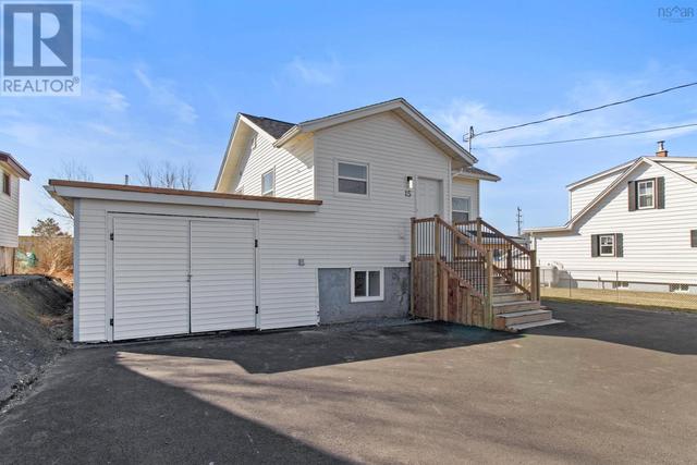 15 Cow Bay Road, House detached with 3 bedrooms, 2 bathrooms and null parking in Halifax NS | Image 22