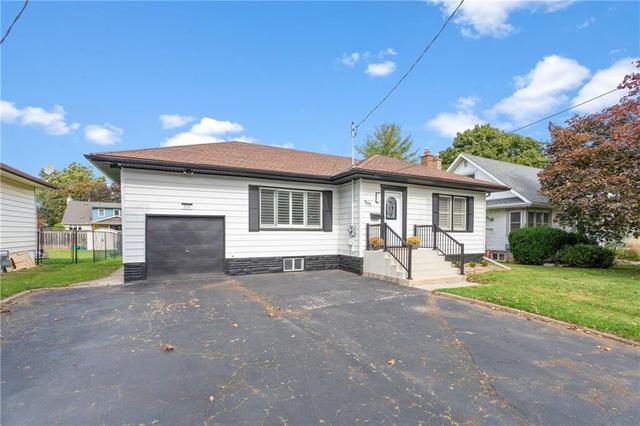 355 Linwell Road, House detached with 4 bedrooms, 2 bathrooms and 6 parking in St. Catharines ON | Image 2