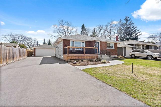 11 Overholt St, House detached with 2 bedrooms, 2 bathrooms and 14 parking in St. Catharines ON | Image 1