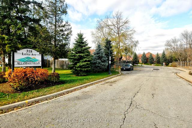 12 - 318 Little Ave, Townhouse with 2 bedrooms, 3 bathrooms and 2 parking in Barrie ON | Image 35