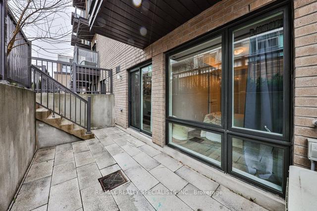 53 - 28 Fieldway Rd, Townhouse with 2 bedrooms, 1 bathrooms and 1 parking in Toronto ON | Image 9