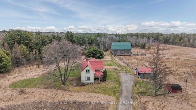1061 Taverner Rd, House detached with 5 bedrooms, 3 bathrooms and 6 parking in Gravenhurst ON | Image 28