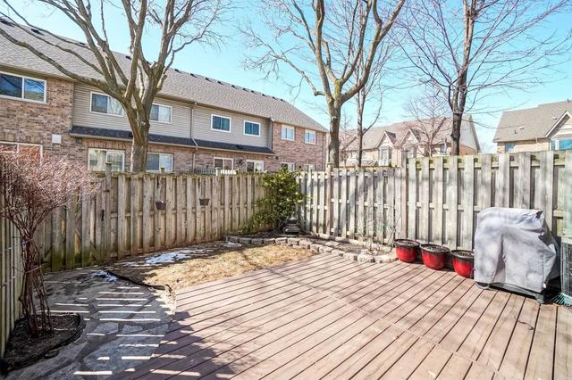 27 - 1385 Lakeshore Rd W, Townhouse with 3 bedrooms, 3 bathrooms and 2 parking in Mississauga ON | Image 25