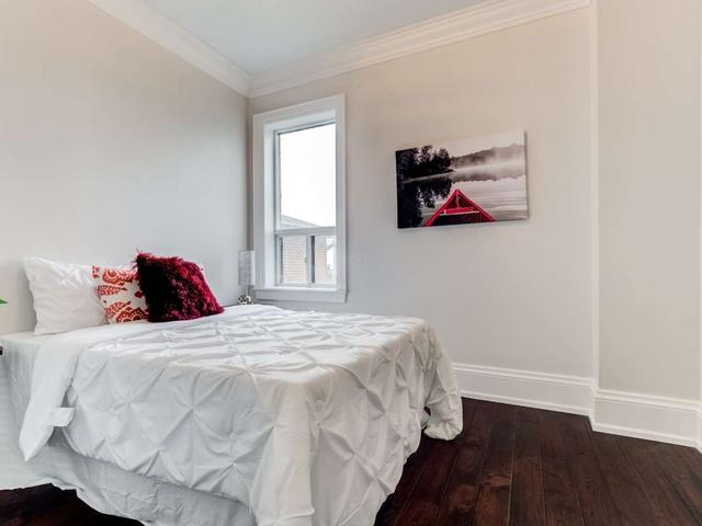 222 Markham St, House semidetached with 4 bedrooms, 5 bathrooms and 2 parking in Toronto ON | Image 13
