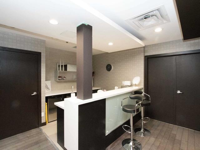 608 - 120 Dallimore Circ, Condo with 2 bedrooms, 1 bathrooms and 1 parking in Toronto ON | Image 17