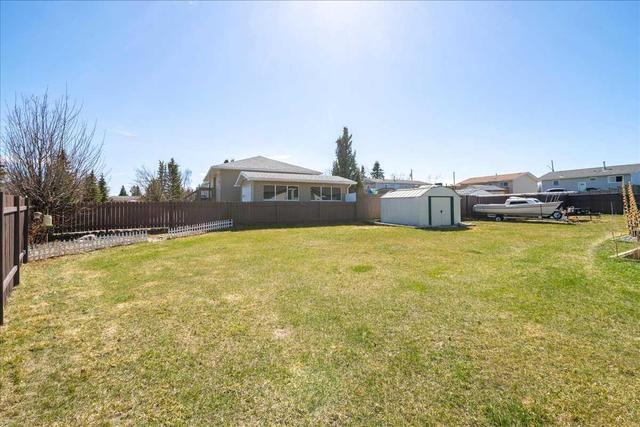 25 Julia Place, House detached with 4 bedrooms, 3 bathrooms and 8 parking in Didsbury AB | Image 36