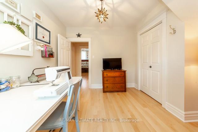 56 Thirty Third St, House detached with 5 bedrooms, 3 bathrooms and 6 parking in Toronto ON | Image 21