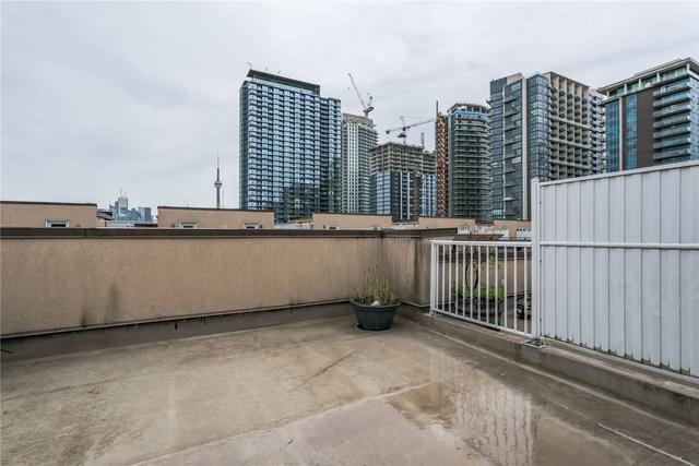 809 - 46 Western Battery Rd, Townhouse with 2 bedrooms, 2 bathrooms and 1 parking in Toronto ON | Image 10