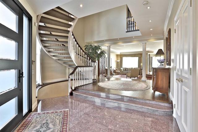 25 Redmount Rd, House detached with 5 bedrooms, 6 bathrooms and 2 parking in Toronto ON | Image 1