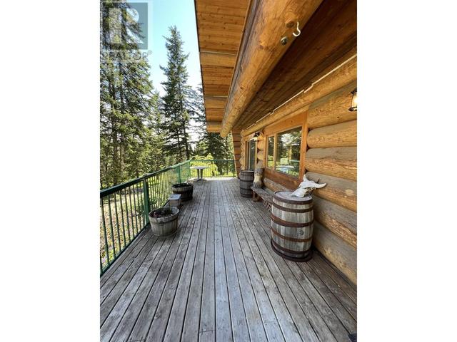 7538 Bridge Lake Business Rte, House detached with 3 bedrooms, 2 bathrooms and null parking in Cariboo L BC | Image 5