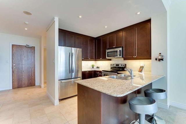 37 Ellen St, Condo with 2 bedrooms, 2 bathrooms and 1 parking in Barrie ON | Image 28