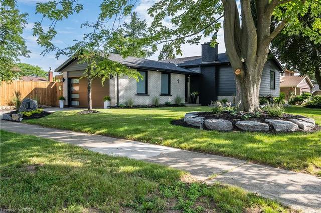 1 Rollingwood Crescent, House detached with 4 bedrooms, 3 bathrooms and null parking in Brantford ON | Image 1