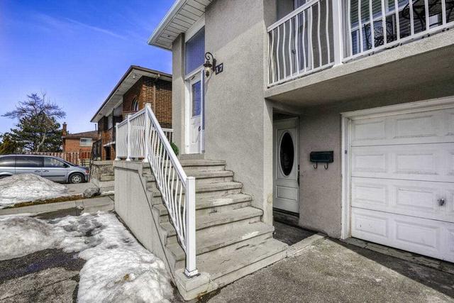 17 Agincourt Rd, House semidetached with 3 bedrooms, 2 bathrooms and 5 parking in Vaughan ON | Image 23