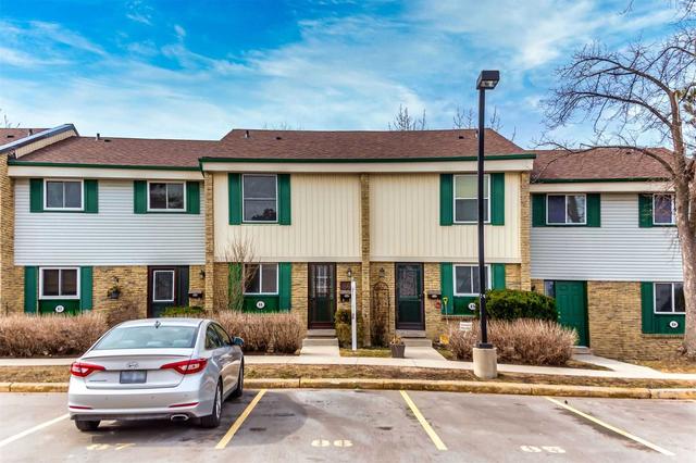 86 - 2779 Gananoque Dr, Townhouse with 3 bedrooms, 2 bathrooms and 1 parking in Mississauga ON | Image 1