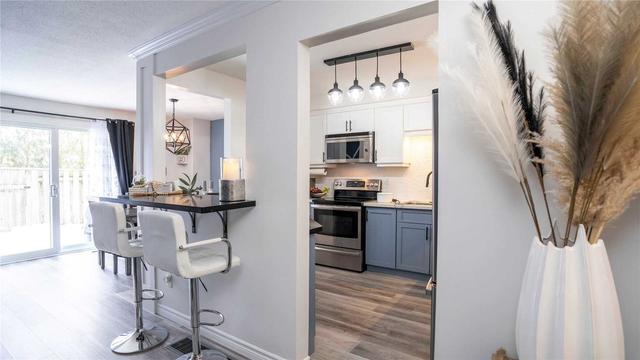 46 - 500 Osgoode Dr, Townhouse with 3 bedrooms, 2 bathrooms and 2 parking in London ON | Image 8