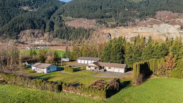 2689 Sutherland Road, Home with 0 bedrooms, 0 bathrooms and null parking in Kent BC | Image 2