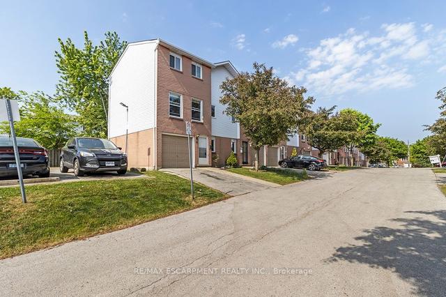 22 - 1255 Upper Gage Ave, Condo with 3 bedrooms, 2 bathrooms and 2 parking in Hamilton ON | Image 26