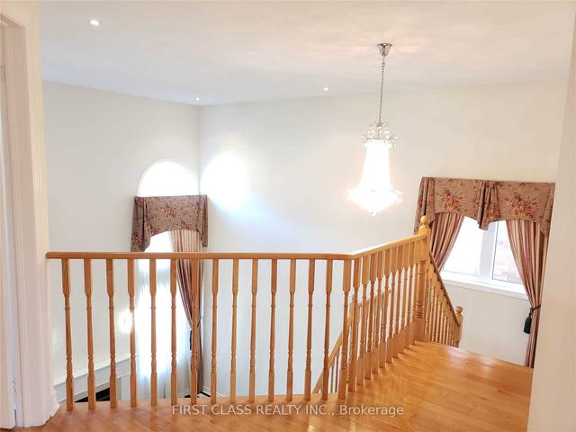 75 Lakespring Dr, House detached with 4 bedrooms, 4 bathrooms and 4 parking in Markham ON | Image 13