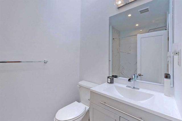823a Pape Ave, House semidetached with 1 bedrooms, 2 bathrooms and 0 parking in Toronto ON | Image 5