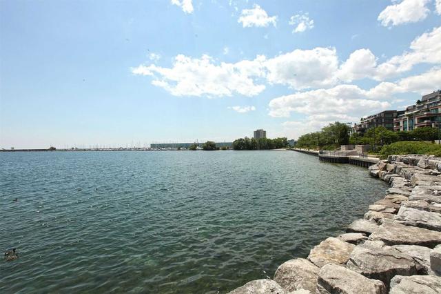 518 - 1 Hurontario St, Condo with 2 bedrooms, 2 bathrooms and 1 parking in Mississauga ON | Image 17