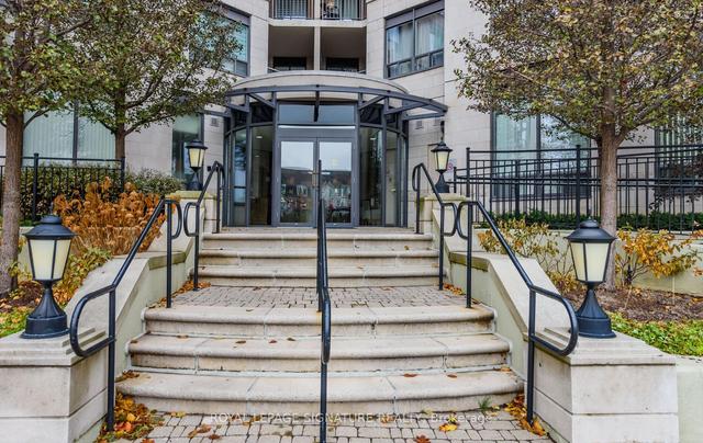 107 - 16 Dallimore Circ, Condo with 2 bedrooms, 2 bathrooms and 2 parking in Toronto ON | Image 23