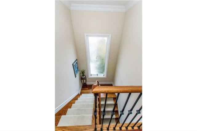 365 Longmore St, House detached with 4 bedrooms, 5 bathrooms and 4 parking in Toronto ON | Image 12