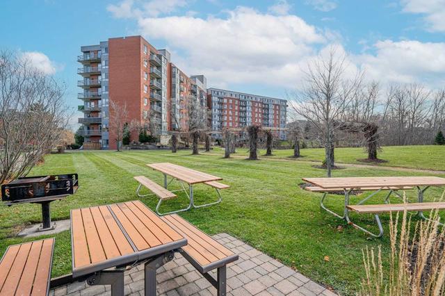 511 - 30 Blue Springs Dr, Condo with 2 bedrooms, 2 bathrooms and 1 parking in Waterloo ON | Image 25