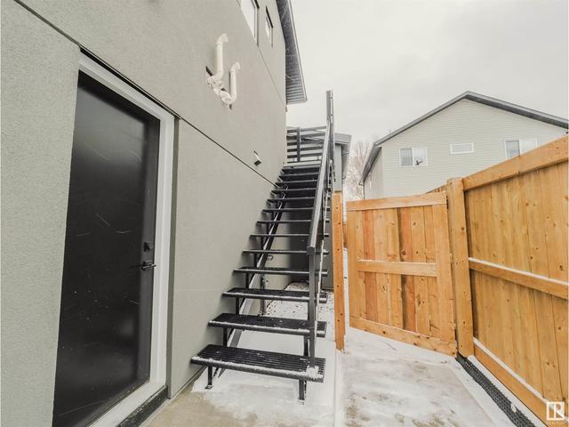 9706 75 Av Nw, House detached with 6 bedrooms, 4 bathrooms and null parking in Edmonton AB | Image 62