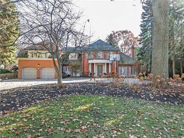 2 Ennisclare Dr W, House detached with 4 bedrooms, 6 bathrooms and 12 parking in Oakville ON | Image 2