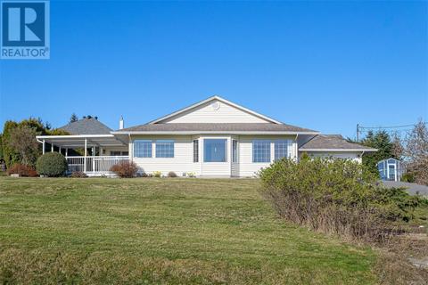 10900 Sea Vista Rd, House detached with 2 bedrooms, 2 bathrooms and 4 parking in Cowichan Valley G BC | Card Image
