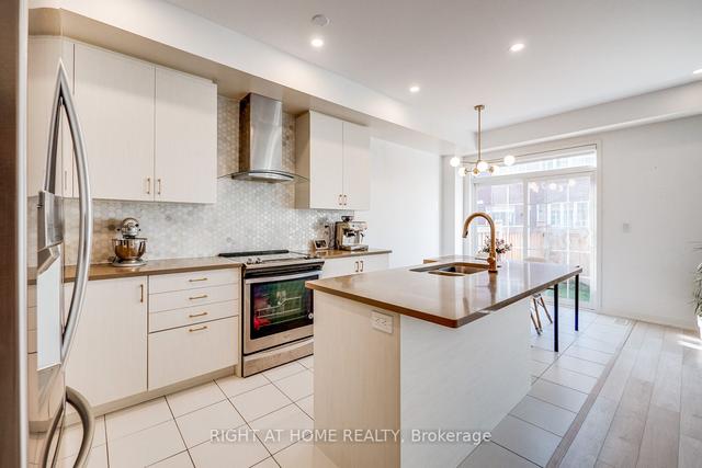 20 Harcourt St, House attached with 3 bedrooms, 4 bathrooms and 2 parking in Vaughan ON | Image 8