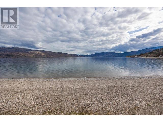 5 - 4364 Beach Avenue, House attached with 2 bedrooms, 2 bathrooms and 3 parking in Peachland BC | Image 42