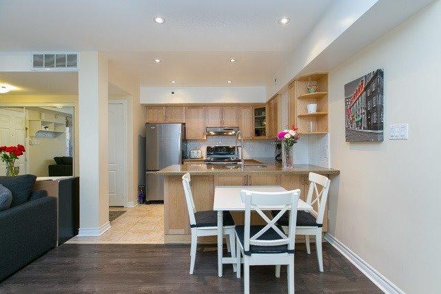 2102 - 21 Sudbury St, Townhouse with 3 bedrooms, 1 bathrooms and 1 parking in Toronto ON | Image 8